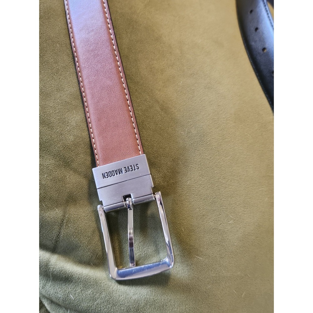 Steve Madden Men Medium Reversible 30/32 Black/Brown Belt‎ Barely Worn